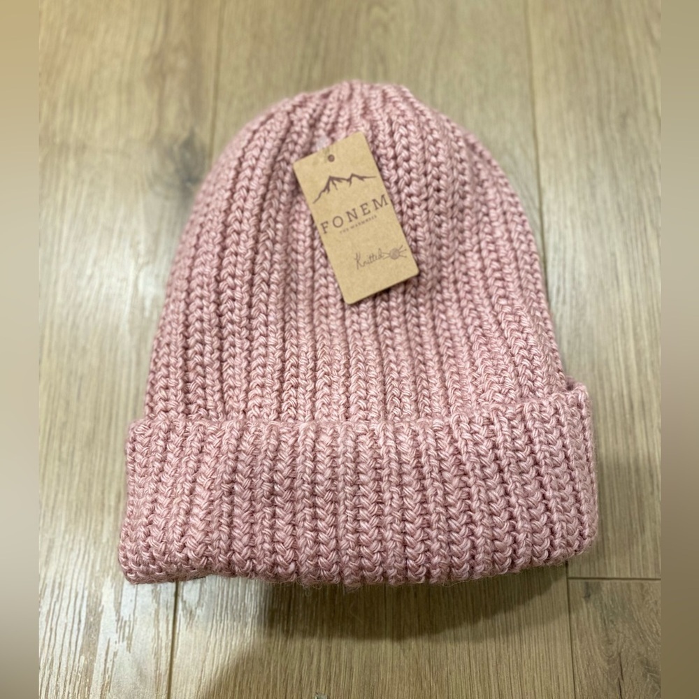 Fonem Pink Knitted Beanie with Ribbed Design and Wide Brim with scarf